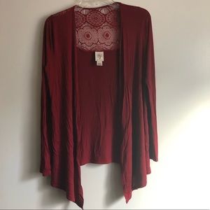 Maroon cardigan with shoulder lace design